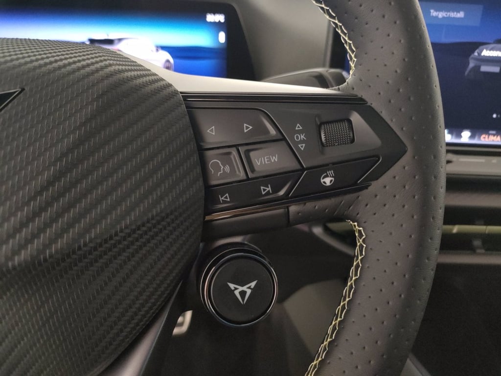 CUPRA Raval 52kwh launch edition vz