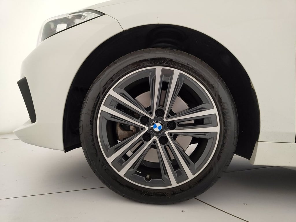 BMW 116i advantage auto