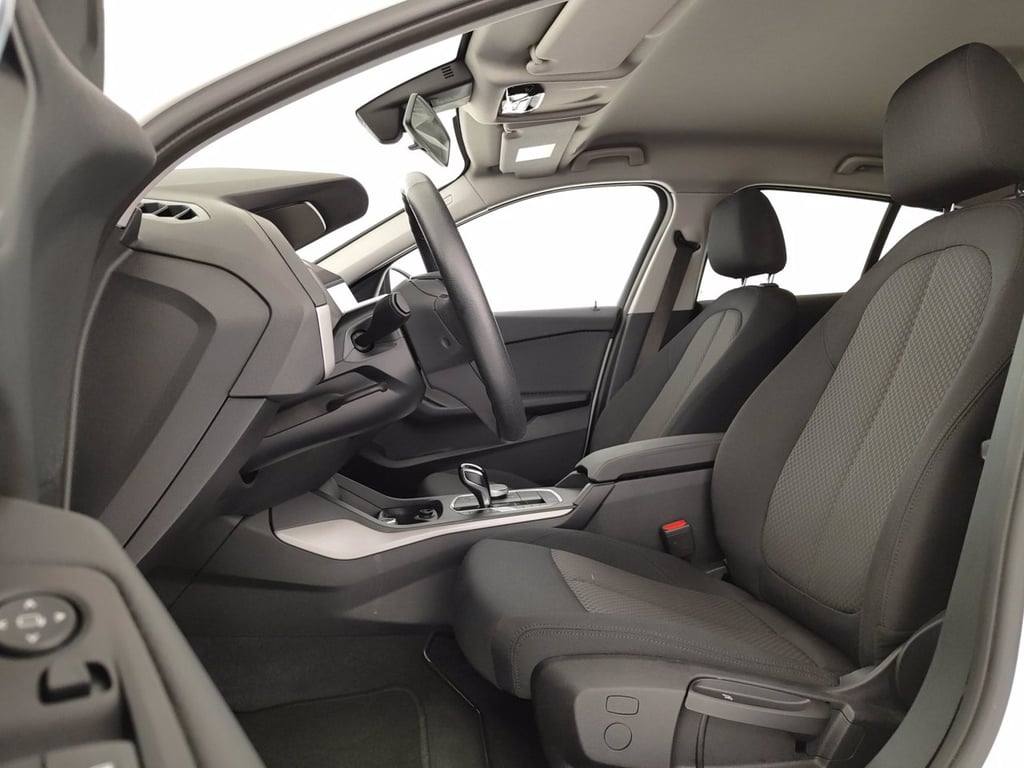 BMW 116i advantage auto