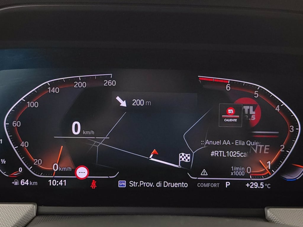 BMW 116i advantage auto