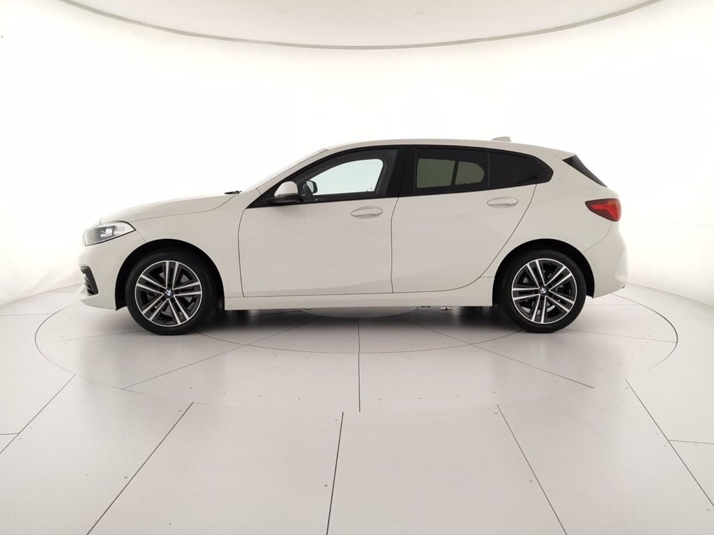 BMW 116i advantage auto