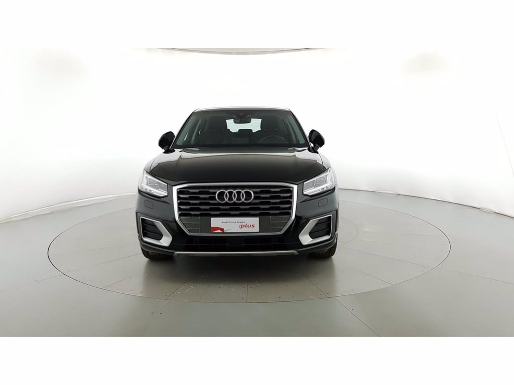 AUDI Q2 30 1.0 tfsi admired