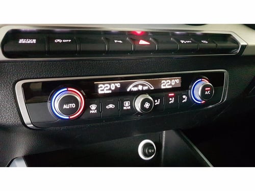 AUDI Q2 30 1.0 tfsi admired