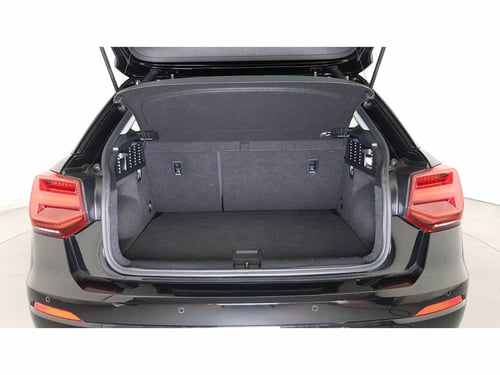 AUDI Q2 30 1.0 tfsi admired