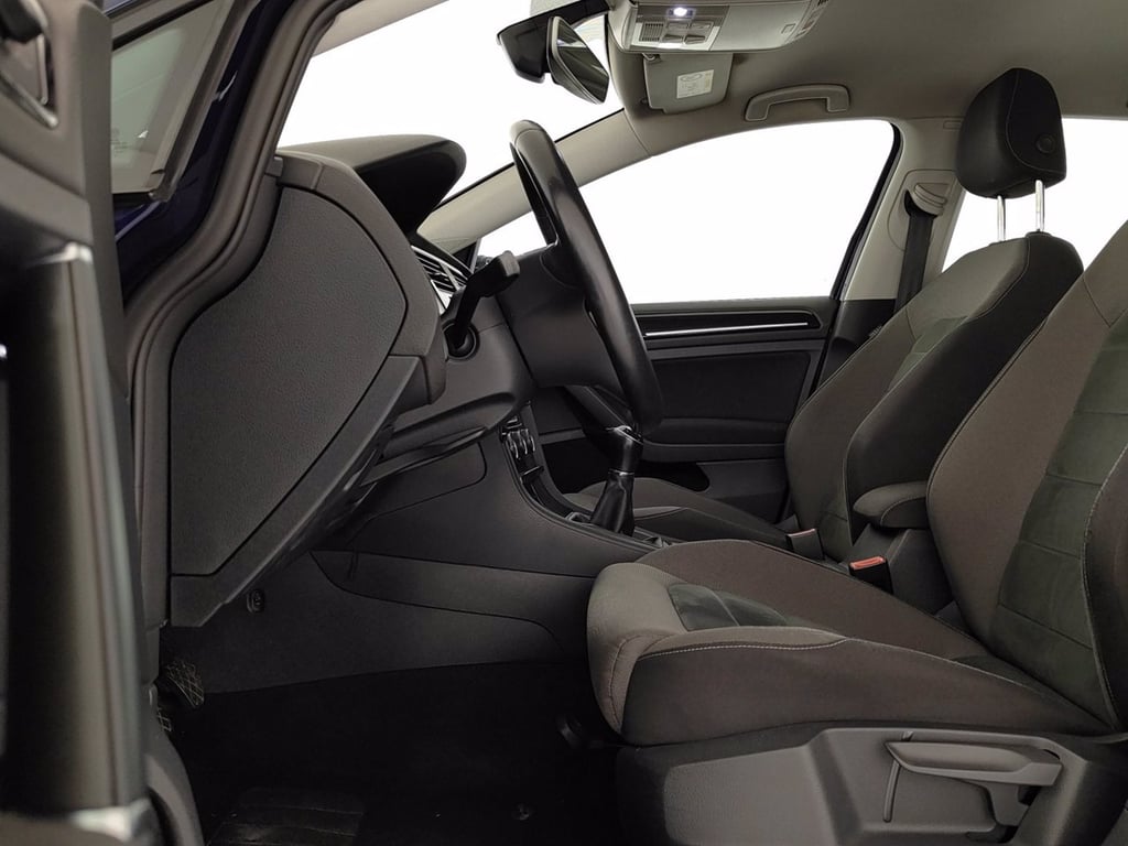 VOLKSWAGEN Golf 5p 1.5 tsi executive 130cv