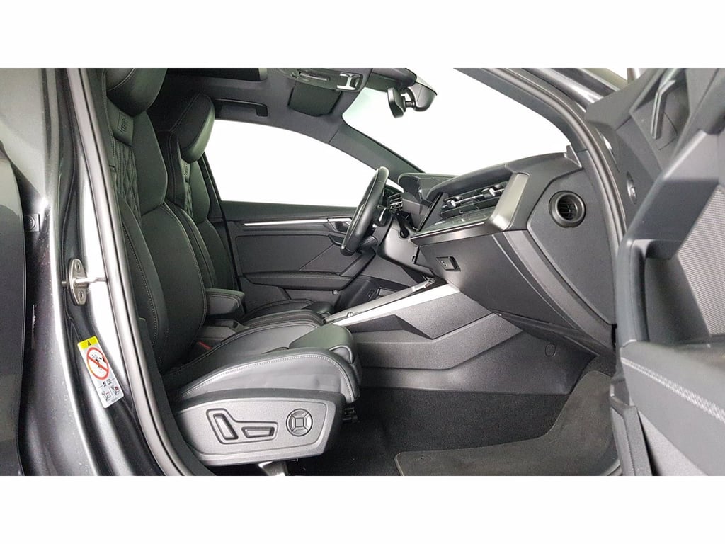 AUDI S3 sportback 2.0 tfsi sport attitude quattro s-tronic