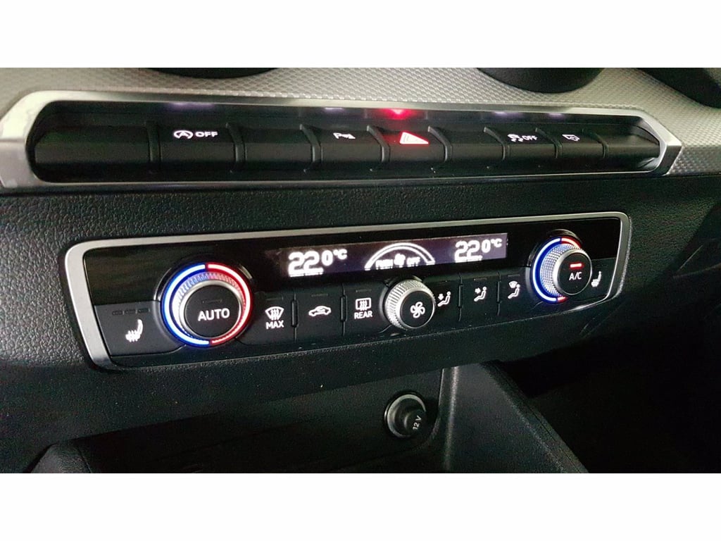 AUDI Q2 35 1.5 tfsi admired s-tronic