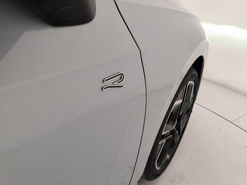 VOLKSWAGEN Golf 1.5 etsi r-line plus 150cv dsg