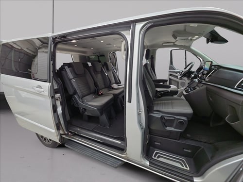 FORD Tourneo custom 320 2.0 tdci 130cv titanium auto IVA ESPOSTA