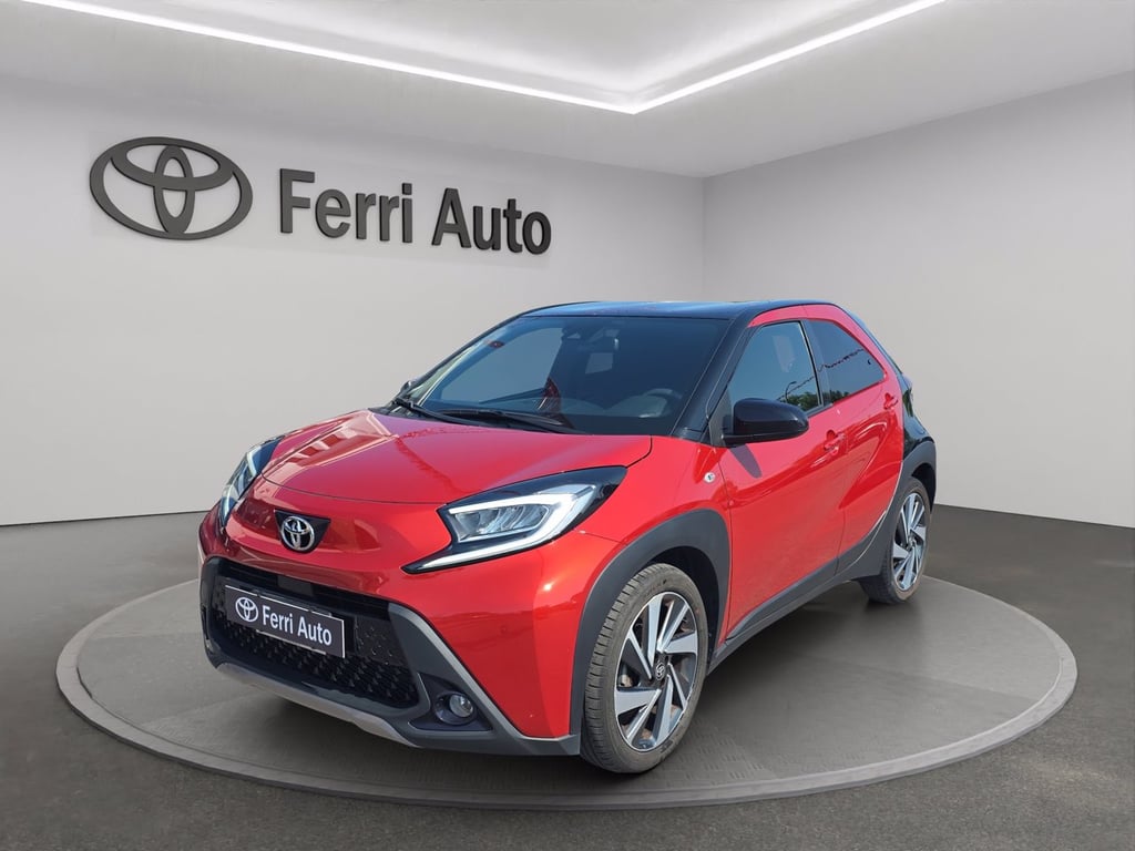 TOYOTA Aygo x 1.0 lounge 72cv
