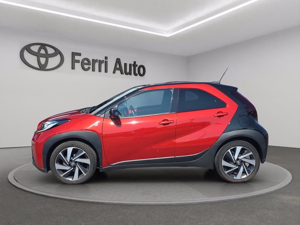 TOYOTA Aygo x 1.0 lounge 72cv