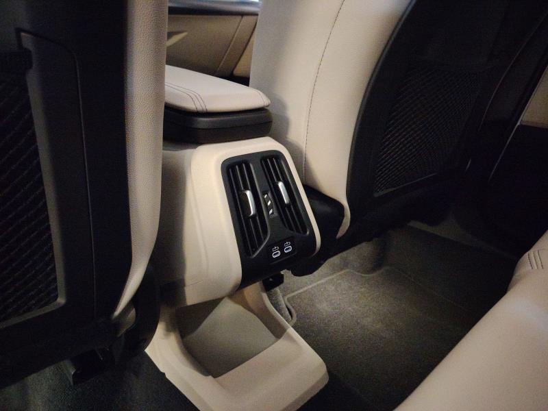 BMW 218d active tourer luxury auto