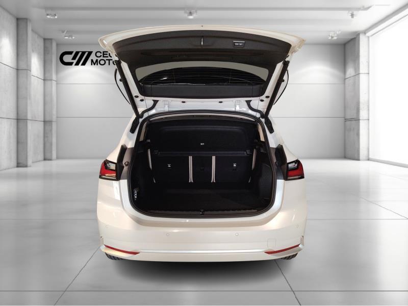 BMW 218d active tourer luxury auto