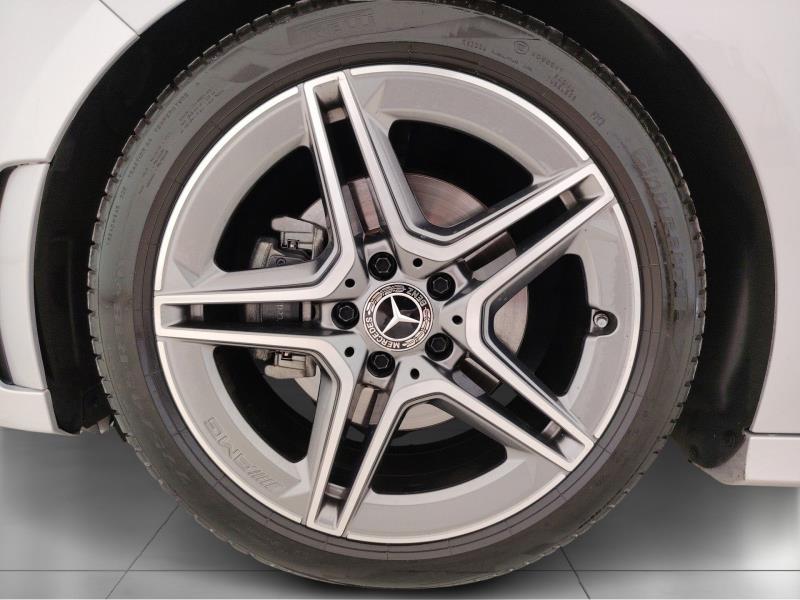 MERCEDES B 180 d premium auto