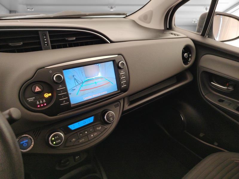 TOYOTA Yaris 5p 1.5h active