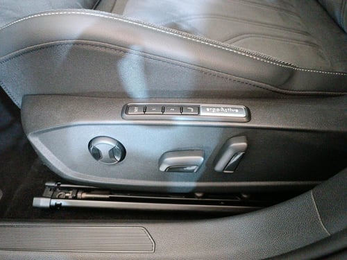 VOLKSWAGEN Golf 2.0 tdi style 150cv dsg