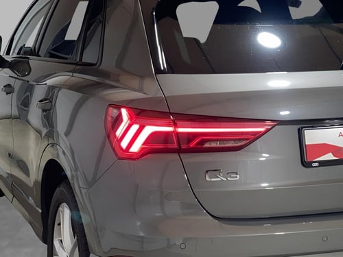 AUDI Q3 35 2.0 tdi s line edition s-tronic