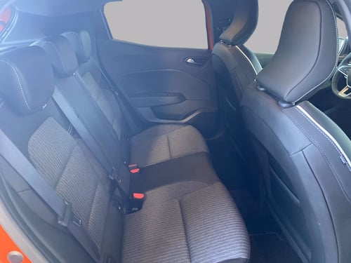 RENAULT Clio 1.6 e-tech full hybrid techno 145cv auto