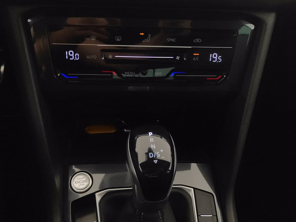 VOLKSWAGEN Tiguan 1.5 tsi r-line 150cv dsg