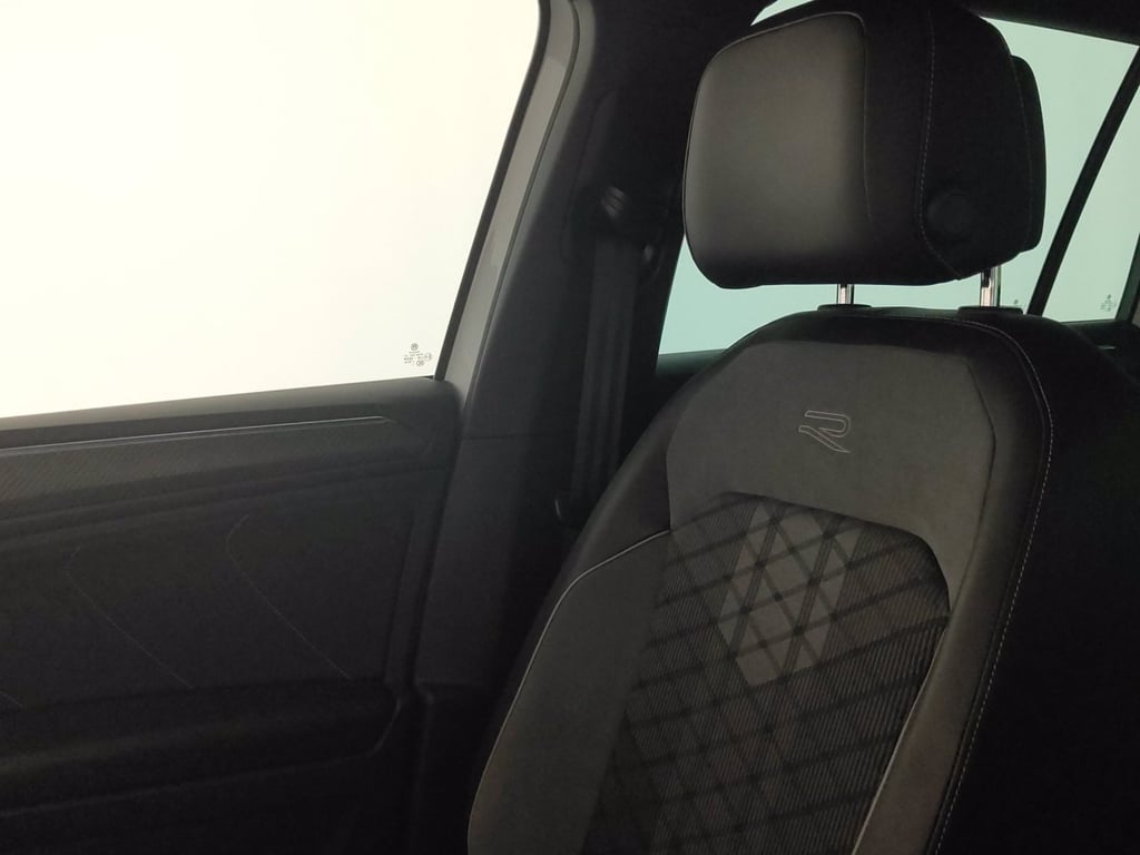 VOLKSWAGEN Tiguan 1.5 tsi r-line 150cv dsg