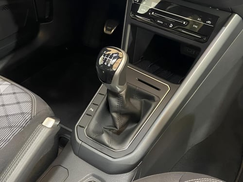 VOLKSWAGEN Taigo 1.0 tsi r-line 115cv