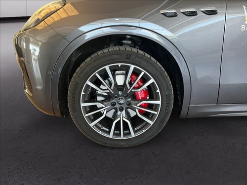 MASERATI Grecale 2.0 mhev grecale 250cv auto IVA ESPOSTA