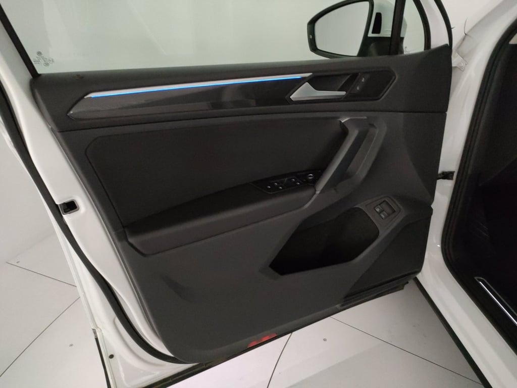 VOLKSWAGEN Tiguan 1.4 tsi eh elegance dsg