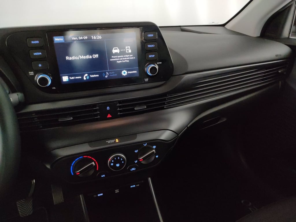 HYUNDAI I20 1.2 connectline gpl