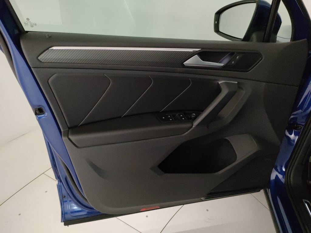 VOLKSWAGEN Tiguan 1.5 tsi r-line 150cv dsg