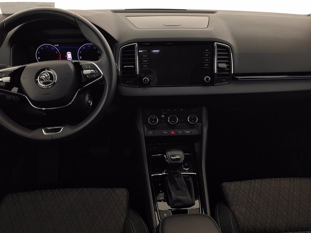 SKODA Karoq 1.5 tsi style dsg