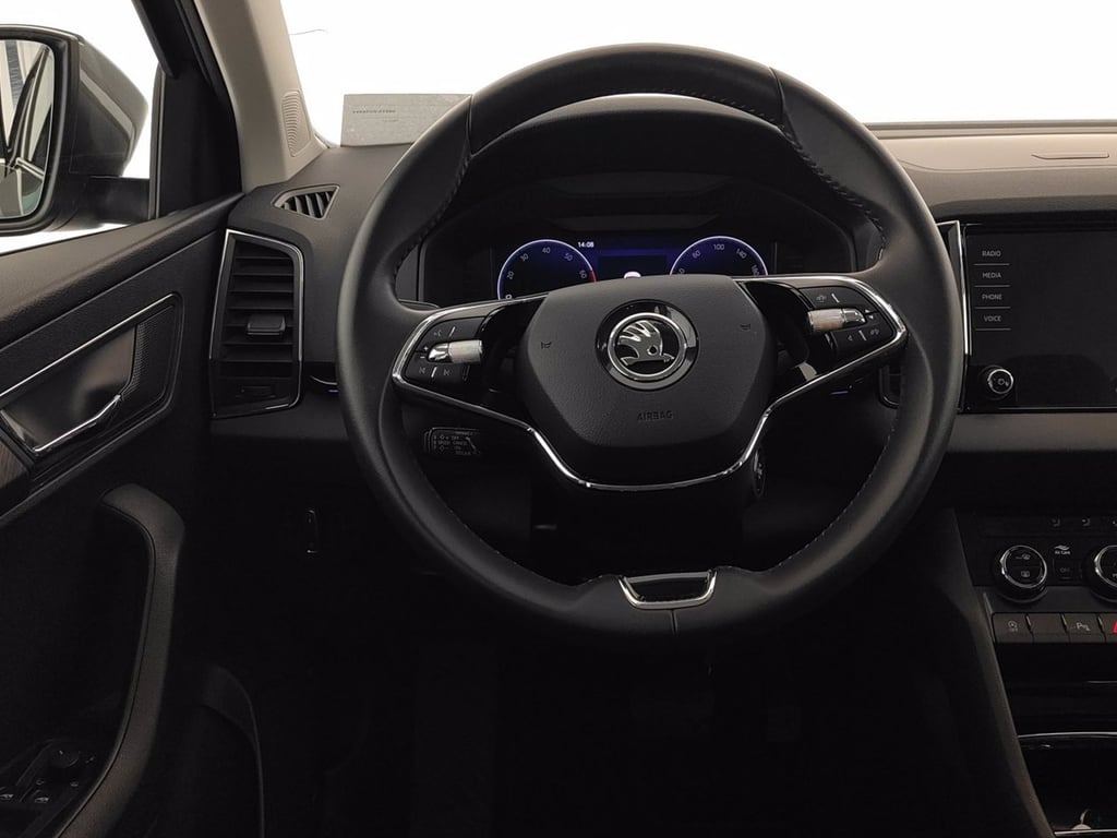 SKODA Karoq 1.5 tsi style dsg