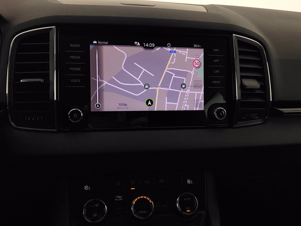 SKODA Karoq 1.5 tsi style dsg