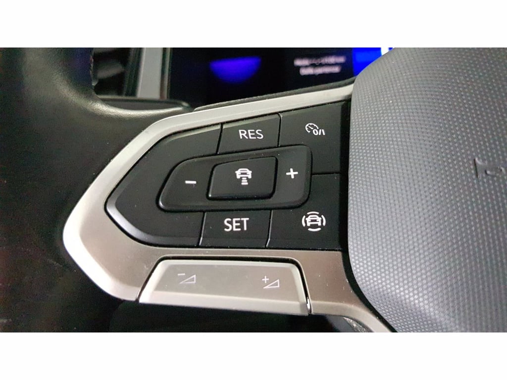 VOLKSWAGEN T-roc 1.0 tsi life 110cv