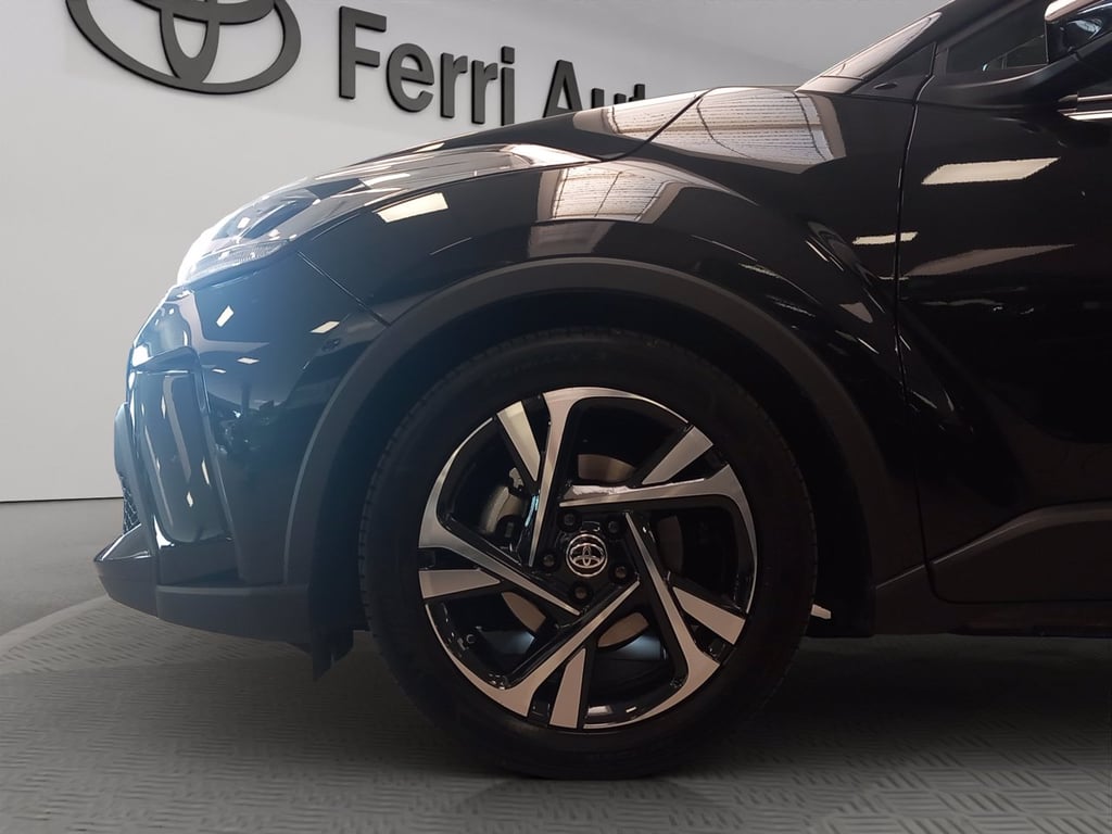 TOYOTA C-hr 1.8h trend e-cvt