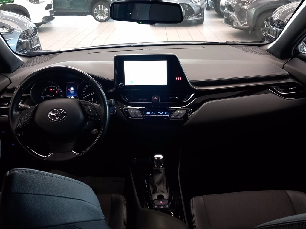 TOYOTA C-hr 1.8h trend e-cvt