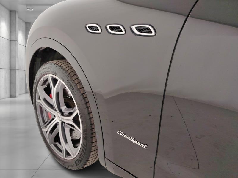 MASERATI Levante 3.0 v6 granlusso 275cv auto my20