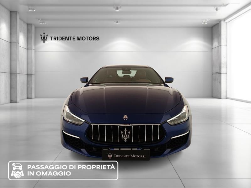 MASERATI Ghibli 3.0 v6 bt gransport nerissimo 350cv auto my18