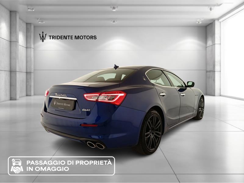 MASERATI Ghibli 3.0 v6 bt gransport nerissimo 350cv auto my18