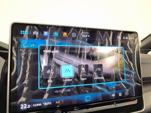VOLKSWAGEN Golf 1.5 etsi r-line plus 115cv dsg