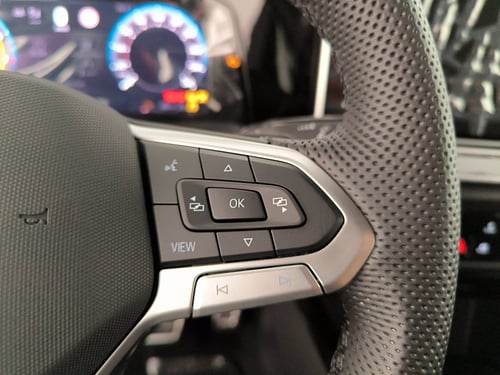 VOLKSWAGEN Golf 1.5 etsi r-line plus 115cv dsg