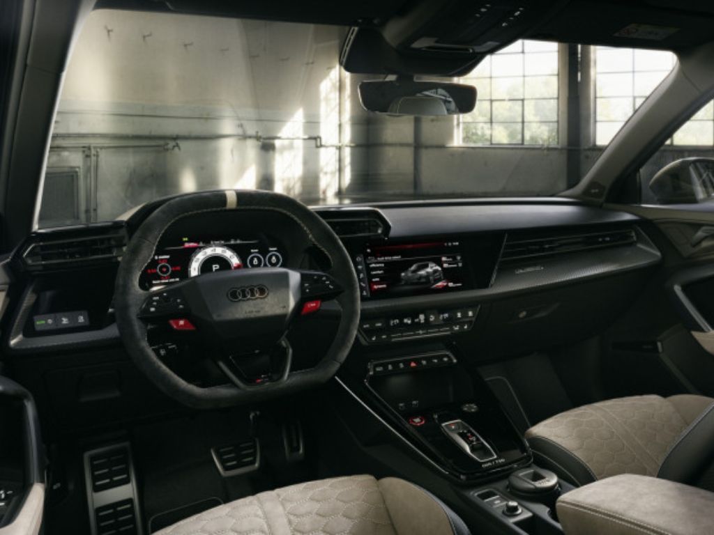 AUDI RS 3 SPB TFSI quattro S tronic competition limited