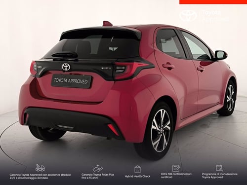 TOYOTA Yaris 1.5h trend