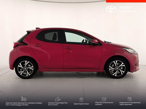 TOYOTA Yaris 1.5h trend