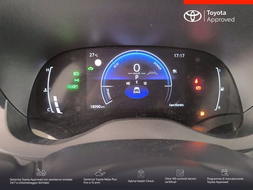 TOYOTA Yaris 1.5h trend