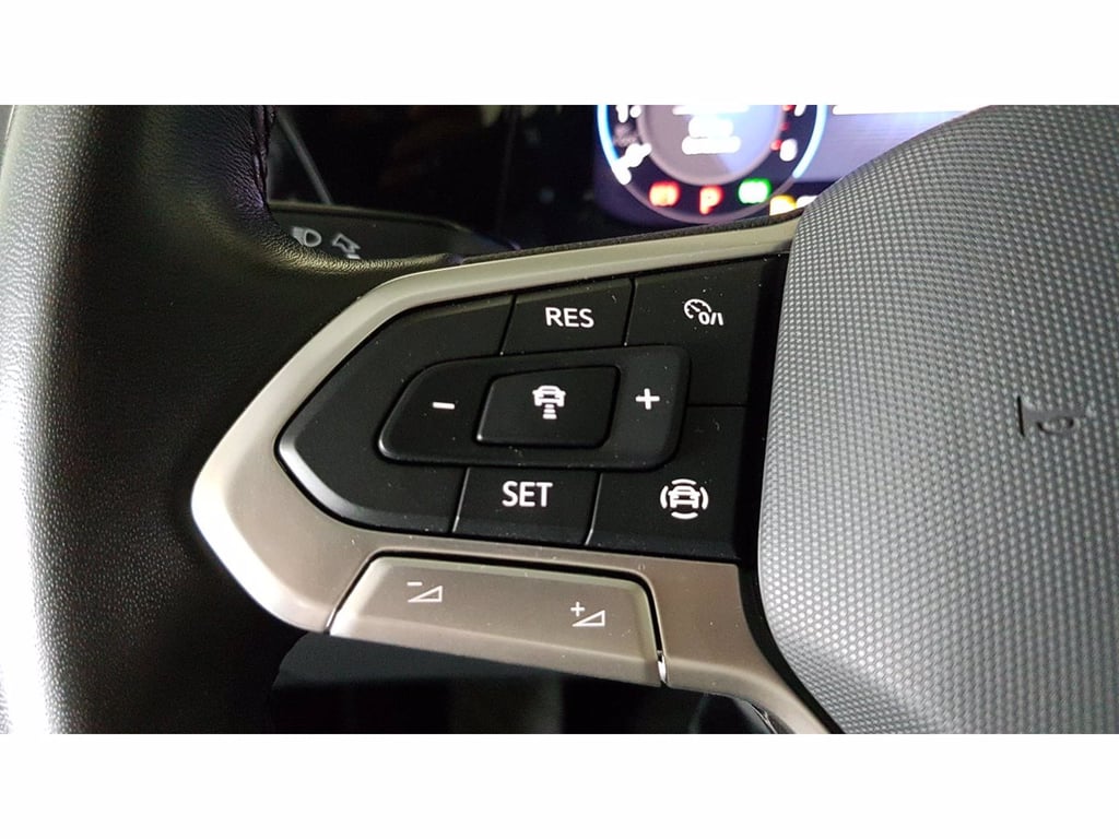 VOLKSWAGEN Golf 1.0 etsi evo life 110cv dsg