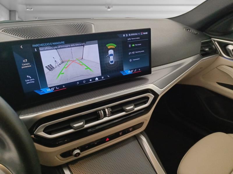 BMW I4 m50