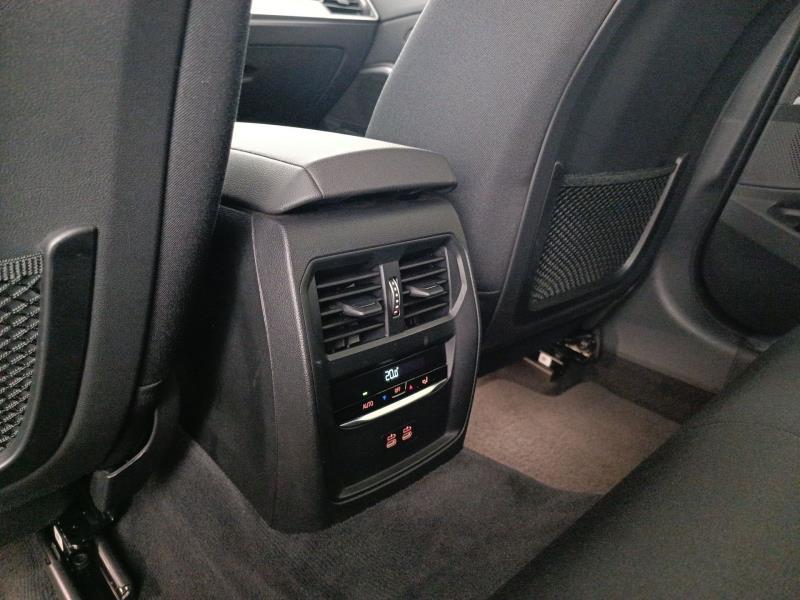 BMW 318d touring mhev 48v business advantage auto