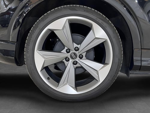 AUDI Q4 sportback e-tron 45 s line edition