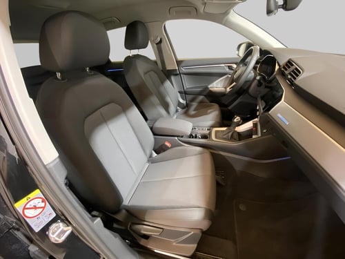 AUDI Q3 35 2.0 tdi business advanced s-tronic