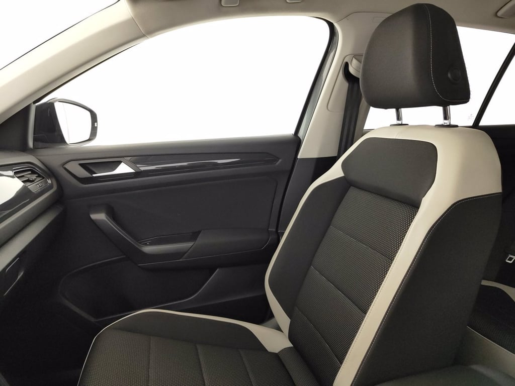VOLKSWAGEN T-roc 1.6 tdi advanced